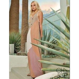 👗 REVOLVE CHASER LA COLOUR BLOCK MAXI DRESS